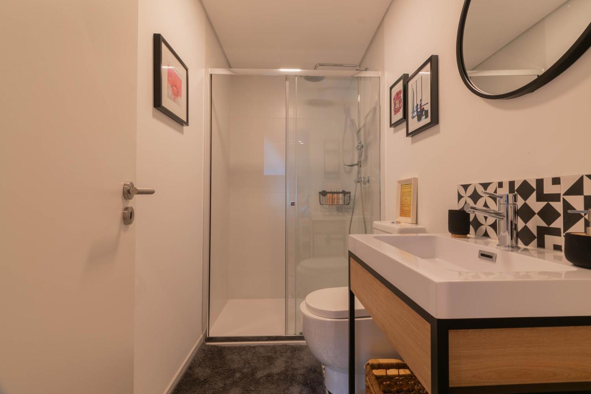 Bed and Breakfast 7Min To Uni Se-Velha - Ac - Work Desk - 300Mbs Wifi Coimbra Exterior foto